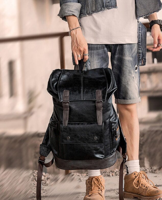 Mochila de Couro Masculina Brainly