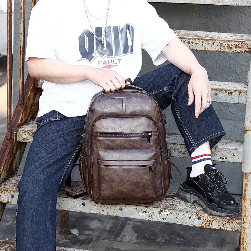 Mochila de Couro Masculina Logan