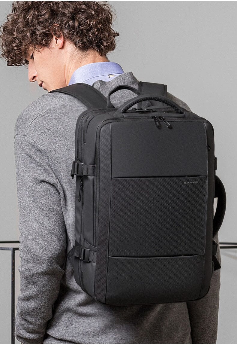 Mochila de Viagem Premiere - Notebook 17`, Expansível, Impermeável e Porta USB
